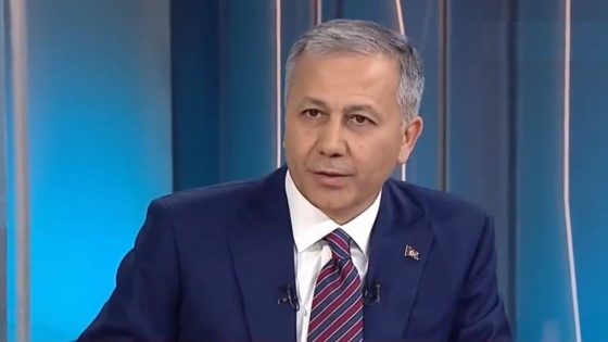 وزير الداخلية التركي: نحو 4 ملايين أجنبي في تركيا وأكثر من مليون لاجئ سوري عادوا طوعًا إلى بلادهم
