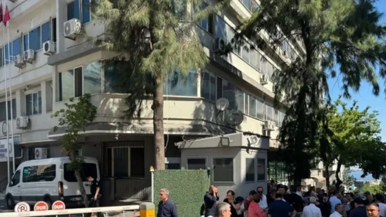 فضيحة فساد كبرى تهز بلدية إزمير و اعتقال 137 شخصًا بينهم رئيس البلدية السابق