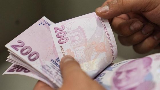 تركيا تعلن رفع الحد الأدنى لرواتب المتقاعدين إلى 16.881 ليرة شهريًا
